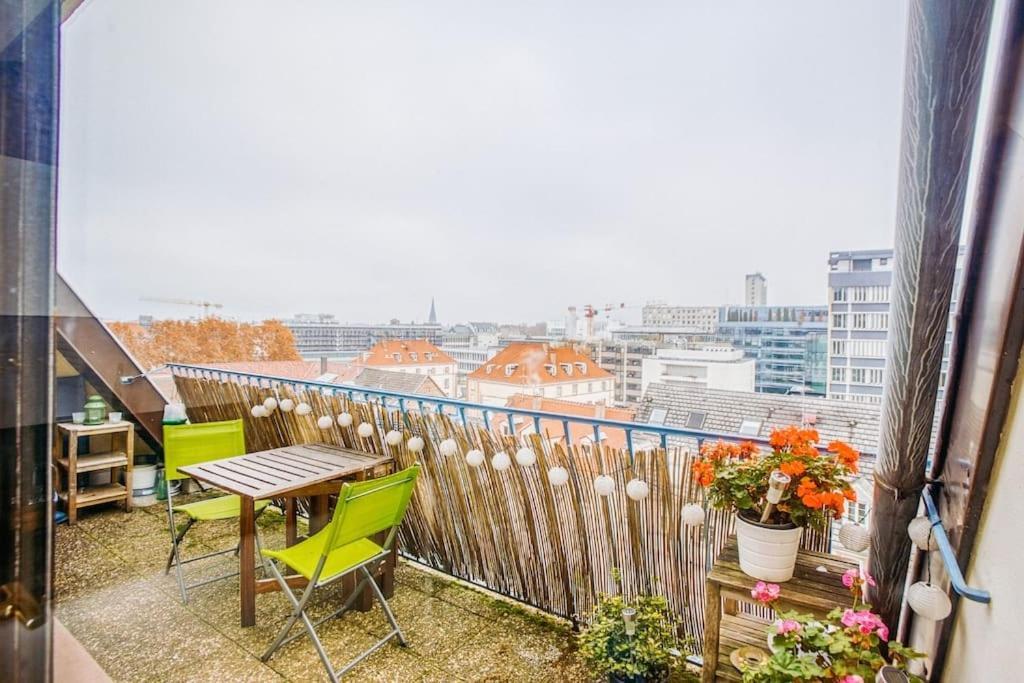 Apartamento Panorama Cathedrale - Appt Lumineux Avec Parking Prive Estrasburgo Exterior foto